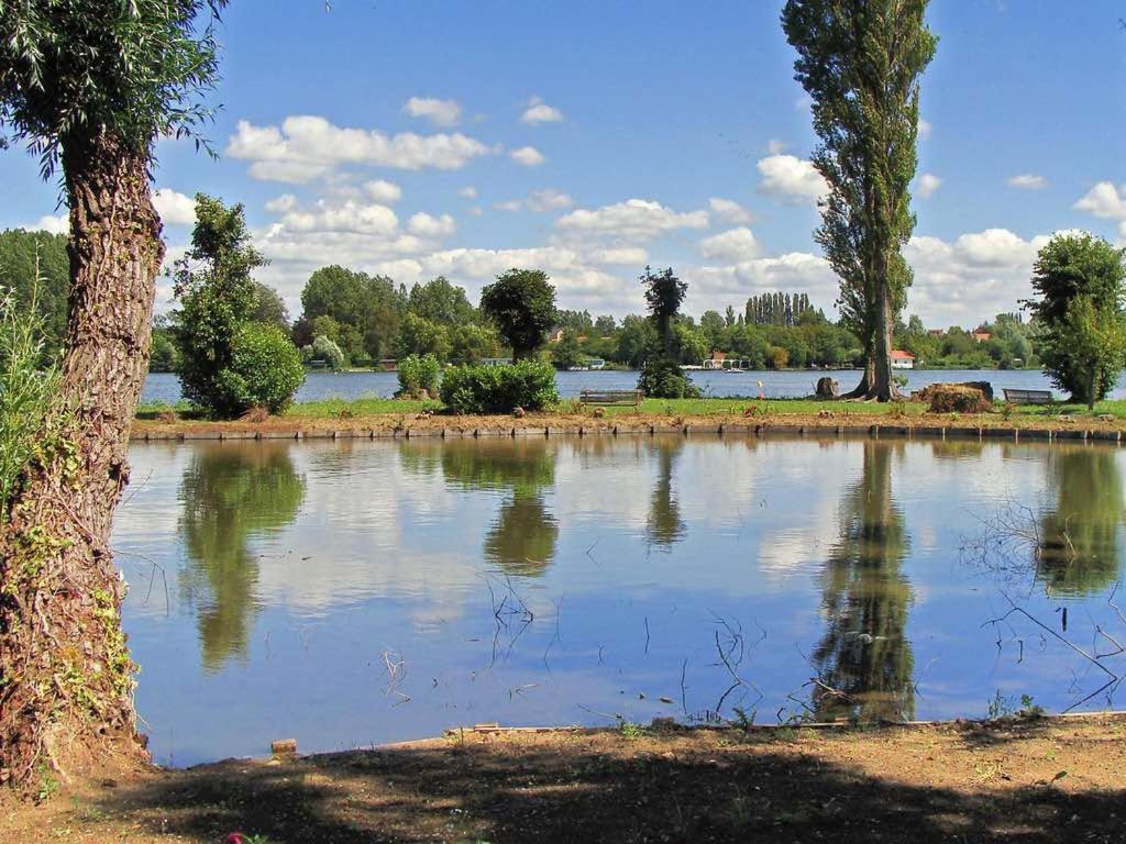 Studio Premium, A 50M Du Lac D'Ardres Avec Terrasse Exterior photo